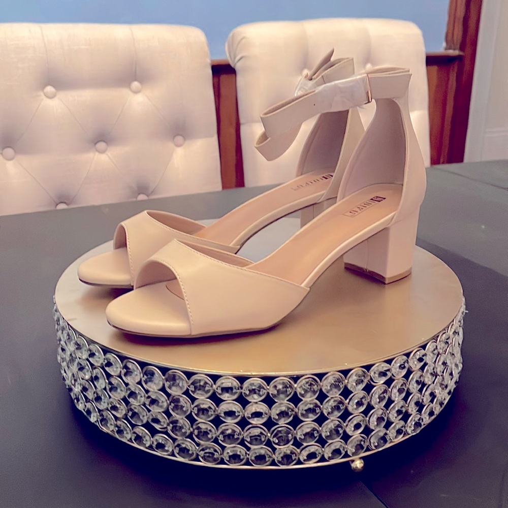 Beige Heel